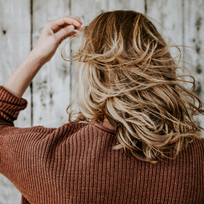 Cheveux décolorés - les bons reflexes